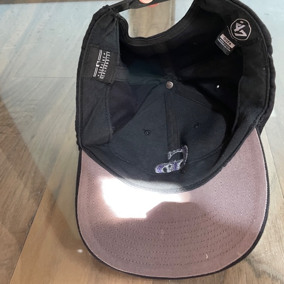 Excellent Condition Kids' Colorado Rockies Baseball Hat - Picture 6 of 8